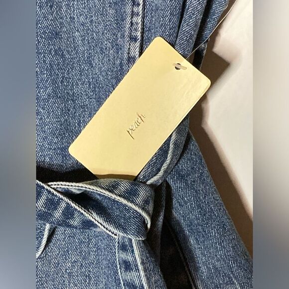 NWT Peach 6 Button Denim Dress, size Medium. - Picture 3 of 7